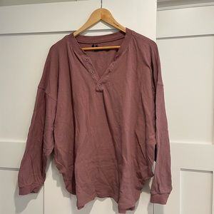 PURPLE URBAN OUTFITTERS HENLEY LONG SLEEVE BUTTON
